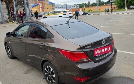 Hyundai Solaris II рестайлинг, 2015 год, 1 110 000 рублей, 5 фотография