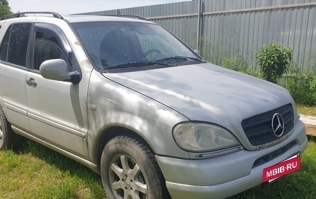 Mercedes-Benz M-Класс, 2000 год, 650 000 рублей, 2 фотография