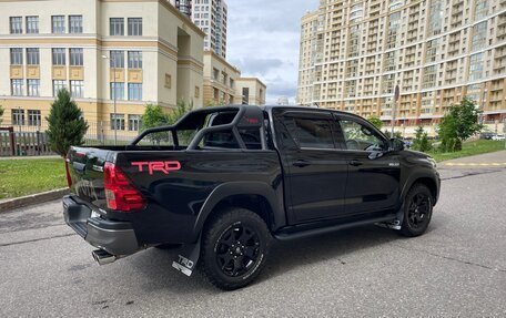 Toyota Hilux VIII, 2018 год, 4 250 000 рублей, 8 фотография