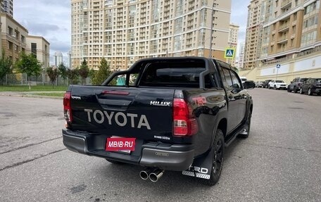 Toyota Hilux VIII, 2018 год, 4 250 000 рублей, 10 фотография