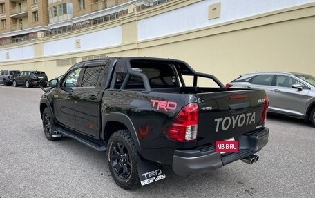 Toyota Hilux VIII, 2018 год, 4 250 000 рублей, 4 фотография