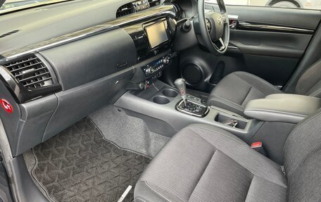 Toyota Hilux VIII, 2018 год, 4 250 000 рублей, 20 фотография