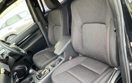 Toyota Hilux VIII, 2018 год, 4 250 000 рублей, 24 фотография