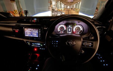 Toyota Hilux VIII, 2018 год, 4 250 000 рублей, 40 фотография