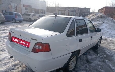 Daewoo Nexia I рестайлинг, 2010 год, 140 000 рублей, 3 фотография