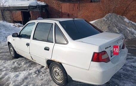 Daewoo Nexia I рестайлинг, 2010 год, 140 000 рублей, 4 фотография