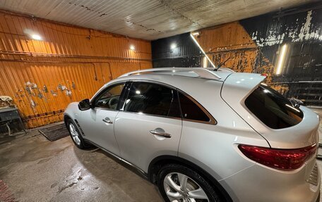 Infiniti FX II, 2010 год, 1 830 000 рублей, 7 фотография