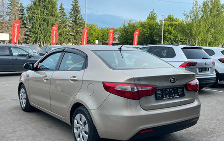 KIA Rio III рестайлинг, 2014 год, 980 000 рублей, 5 фотография