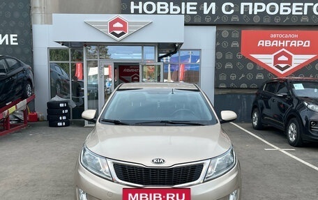 KIA Rio III рестайлинг, 2014 год, 980 000 рублей, 2 фотография