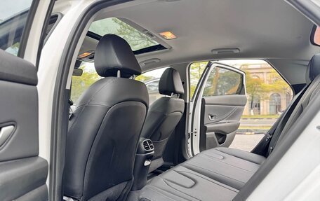 Hyundai Elantra, 2023 год, 1 220 000 рублей, 12 фотография