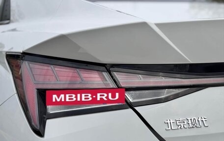 Hyundai Elantra, 2023 год, 1 220 000 рублей, 24 фотография