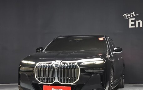 BMW 7 серия, 2023 год, 10 970 000 рублей, 2 фотография