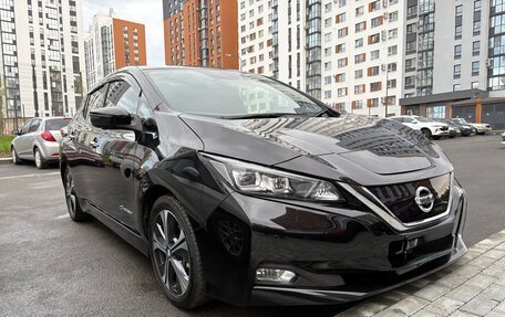 Nissan Leaf II, 2019 год, 1 458 000 рублей, 1 фотография