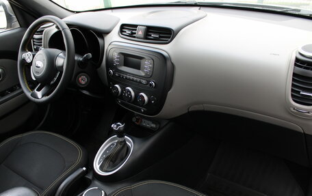KIA Soul II рестайлинг, 2014 год, 1 134 000 рублей, 11 фотография
