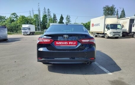 Toyota Camry, 2021 год, 3 200 000 рублей, 9 фотография
