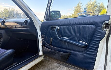 Mercedes-Benz W123, 1981 год, 400 000 рублей, 13 фотография