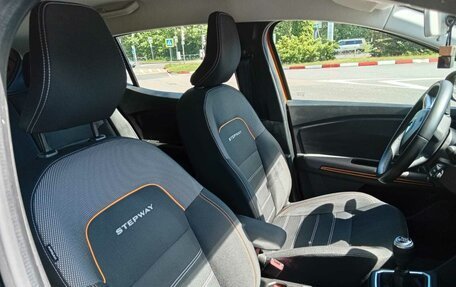 Dacia Sandero, 2022 год, 1 650 000 рублей, 14 фотография