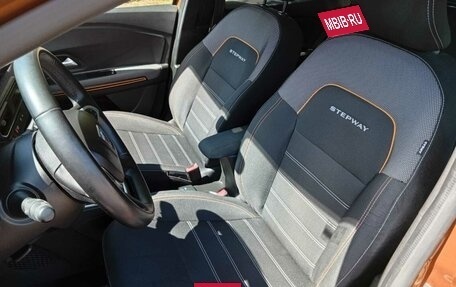 Dacia Sandero, 2022 год, 1 650 000 рублей, 24 фотография