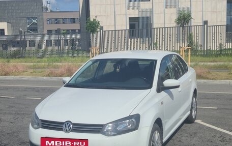 Volkswagen Polo VI (EU Market), 2014 год, 1 050 000 рублей, 2 фотография