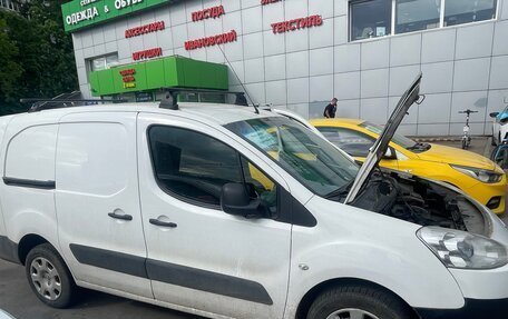 Peugeot Partner II рестайлинг 2, 2013 год, 600 000 рублей, 15 фотография