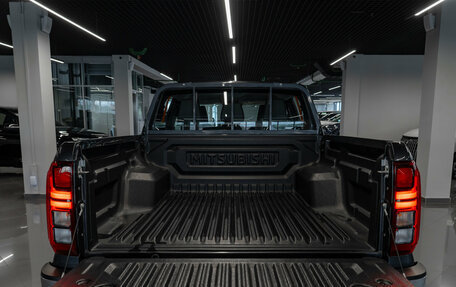 Mitsubishi L200, 2025 год, 5 300 000 рублей, 21 фотография