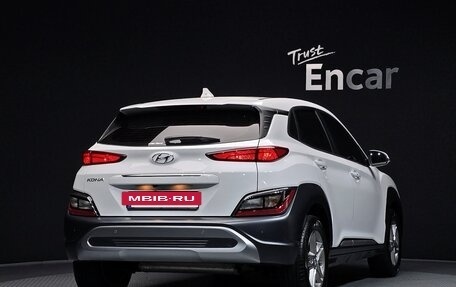 Hyundai Kona I, 2022 год, 1 520 000 рублей, 4 фотография