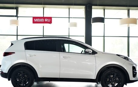KIA Sportage IV рестайлинг, 2021 год, 2 770 000 рублей, 4 фотография