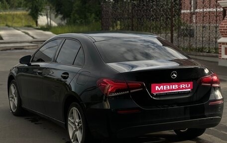 Mercedes-Benz A-Класс, 2019 год, 2 300 000 рублей, 9 фотография