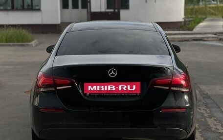 Mercedes-Benz A-Класс, 2019 год, 2 300 000 рублей, 8 фотография