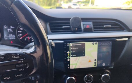 KIA Rio IV, 2017 год, 1 300 000 рублей, 2 фотография