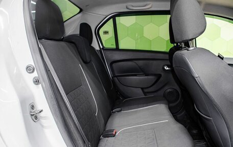 Renault Logan II, 2019 год, 1 080 000 рублей, 12 фотография
