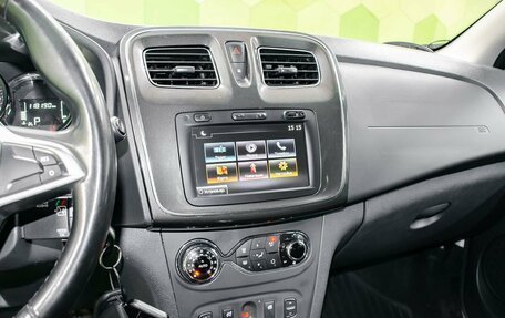 Renault Logan II, 2019 год, 1 080 000 рублей, 18 фотография