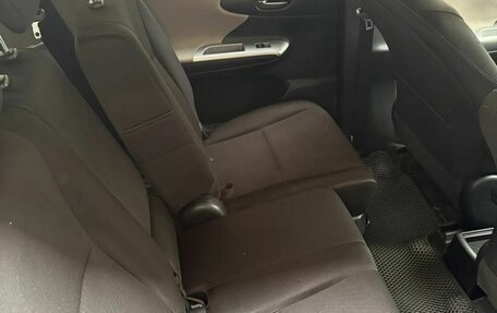 Toyota Wish II, 2010 год, 1 290 000 рублей, 20 фотография
