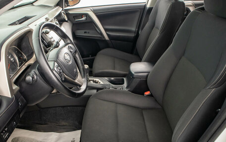 Toyota RAV4, 2014 год, 2 199 000 рублей, 11 фотография