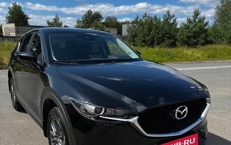 Mazda CX-5 II, 2022 год, 2 200 000 рублей, 1 фотография