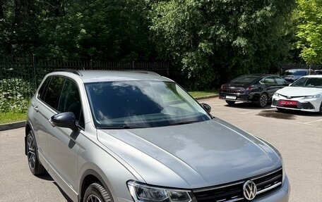 Volkswagen Tiguan II, 2017 год, 1 850 000 рублей, 1 фотография
