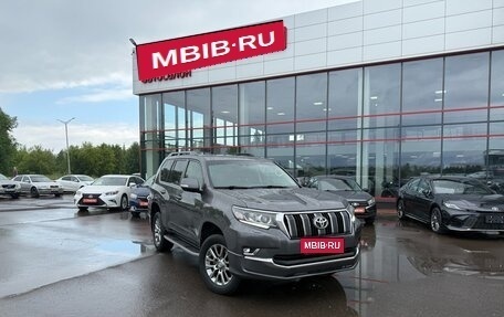 Toyota Land Cruiser Prado 150 рестайлинг 2, 2019 год, 5 300 000 рублей, 1 фотография