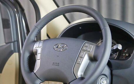 Hyundai H-1 II рестайлинг, 2019 год, 2 549 000 рублей, 8 фотография