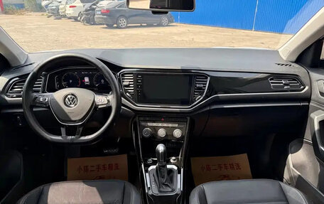 Volkswagen T-Roc I, 2021 год, 1 315 000 рублей, 8 фотография