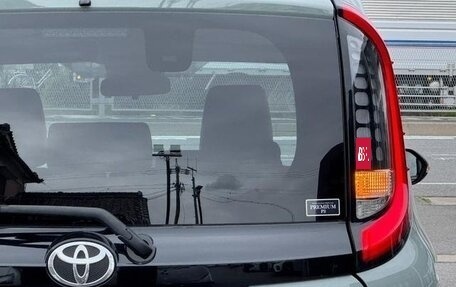 Toyota Sienta, 2023 год, 1 000 100 рублей, 10 фотография