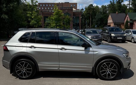 Volkswagen Tiguan II, 2017 год, 1 850 000 рублей, 4 фотография