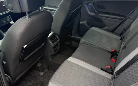 Volkswagen Tiguan II, 2017 год, 1 850 000 рублей, 12 фотография