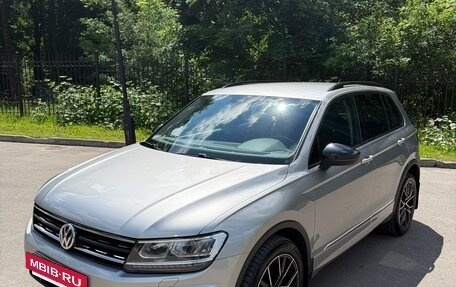 Volkswagen Tiguan II, 2017 год, 1 850 000 рублей, 2 фотография