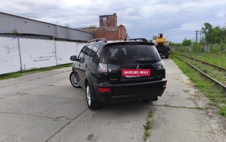 Mitsubishi Outlander III рестайлинг 3, 2011 год, 1 100 000 рублей, 6 фотография