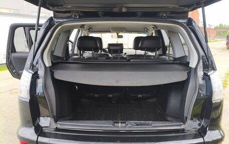 Mitsubishi Outlander III рестайлинг 3, 2011 год, 1 100 000 рублей, 22 фотография