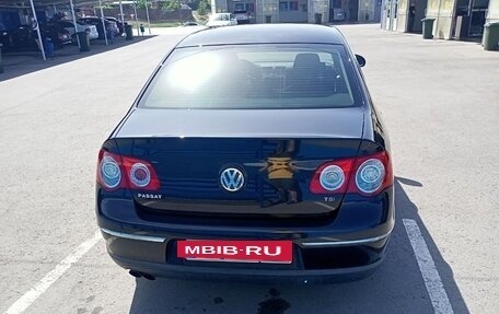 Volkswagen Passat B6, 2010 год, 950 000 рублей, 3 фотография