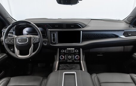 GMC Yukon IV, 2024 год, 11 890 000 рублей, 14 фотография