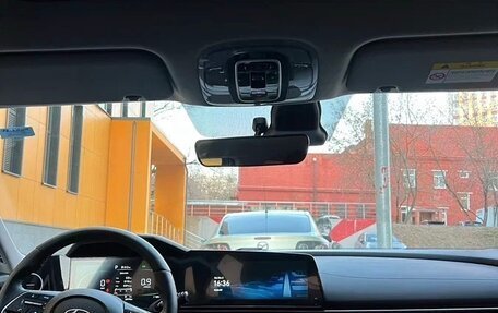Hyundai Elantra, 2023 год, 1 590 000 рублей, 6 фотография