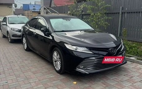 Toyota Camry, 2018 год, 2 400 000 рублей, 6 фотография