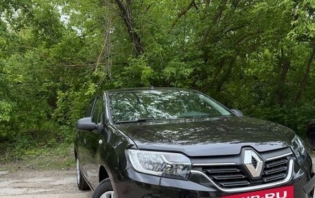 Renault Logan II, 2018 год, 1 699 000 рублей, 7 фотография